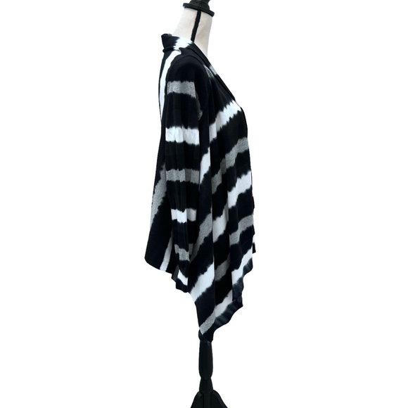 MICHAEL MICHAEL KORS BLACK, WHITE & GRAY STRIPED OPEN FRONT KNIT CARDIGAN - Picture 3 of 12
